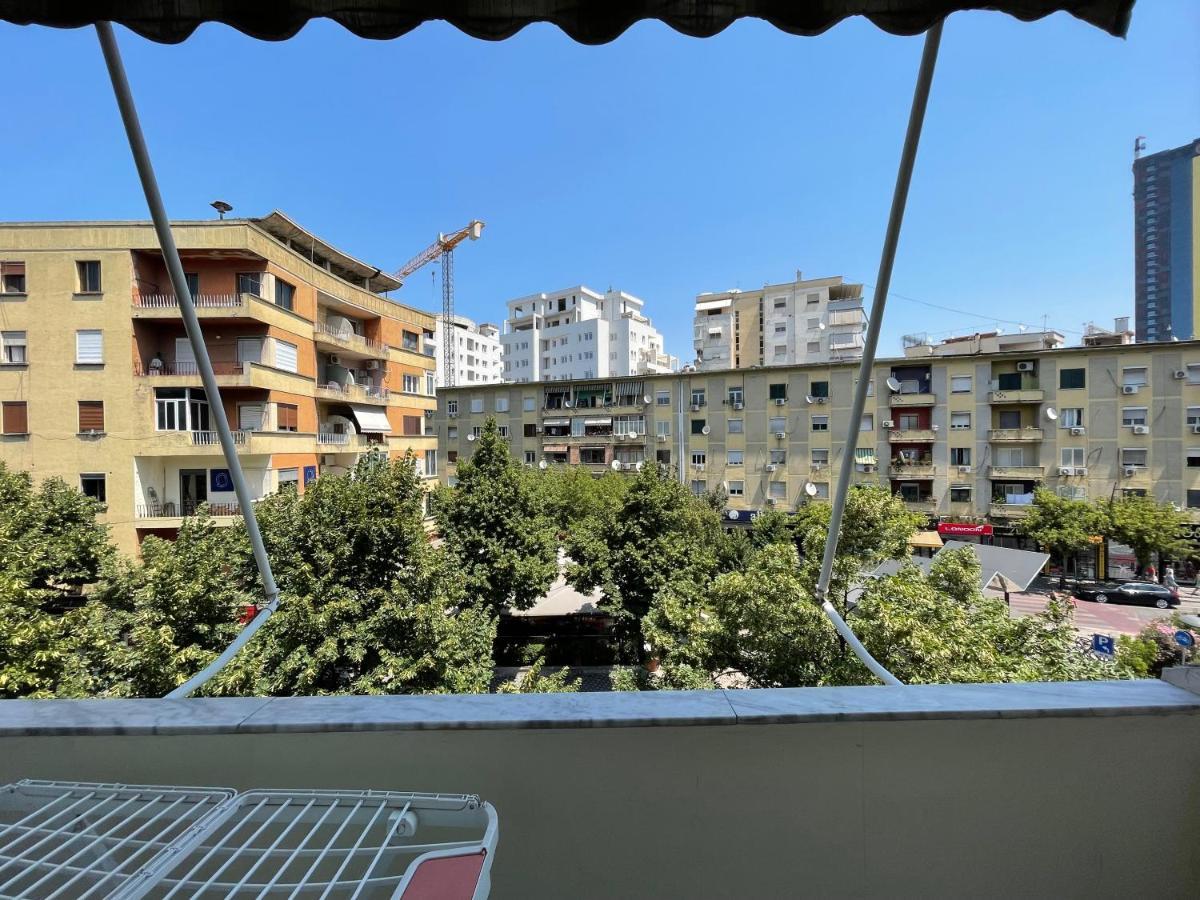 Tirana Flora Center Apartment Екстер'єр фото
