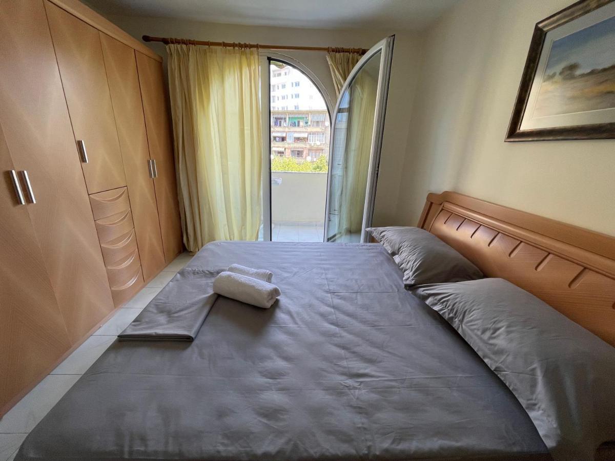 Tirana Flora Center Apartment Екстер'єр фото