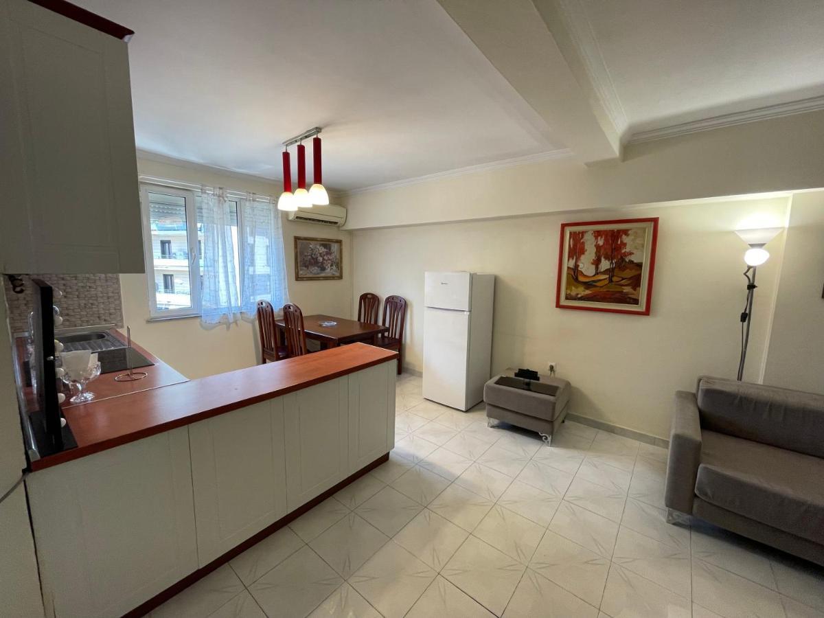 Tirana Flora Center Apartment Екстер'єр фото