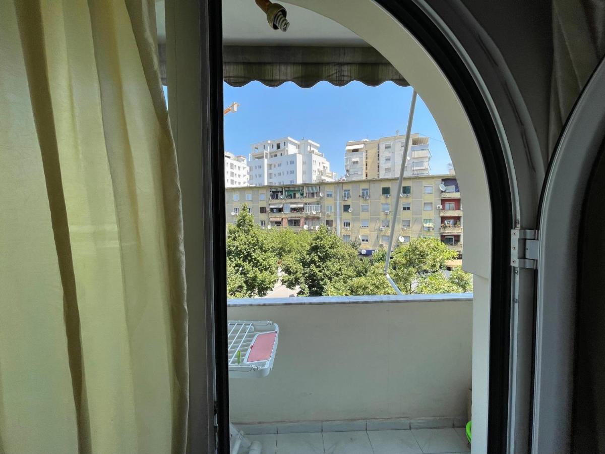 Tirana Flora Center Apartment Екстер'єр фото